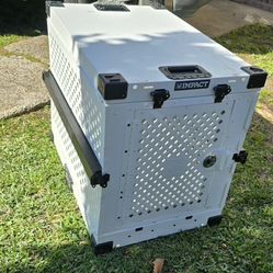 IMPACT COLLAPSIBLE DOG CRATE 