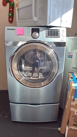 Nice like new Samsung gas dryer