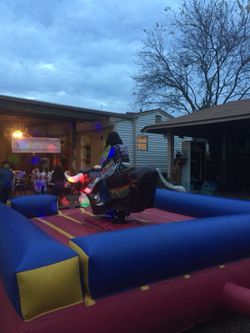 Renta de toro mecánico el cariñoso