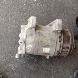 Used Titan Air Compressor 04-15 