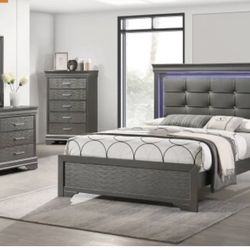 Brand New Elegant LED Queen Size Bedroom Set 