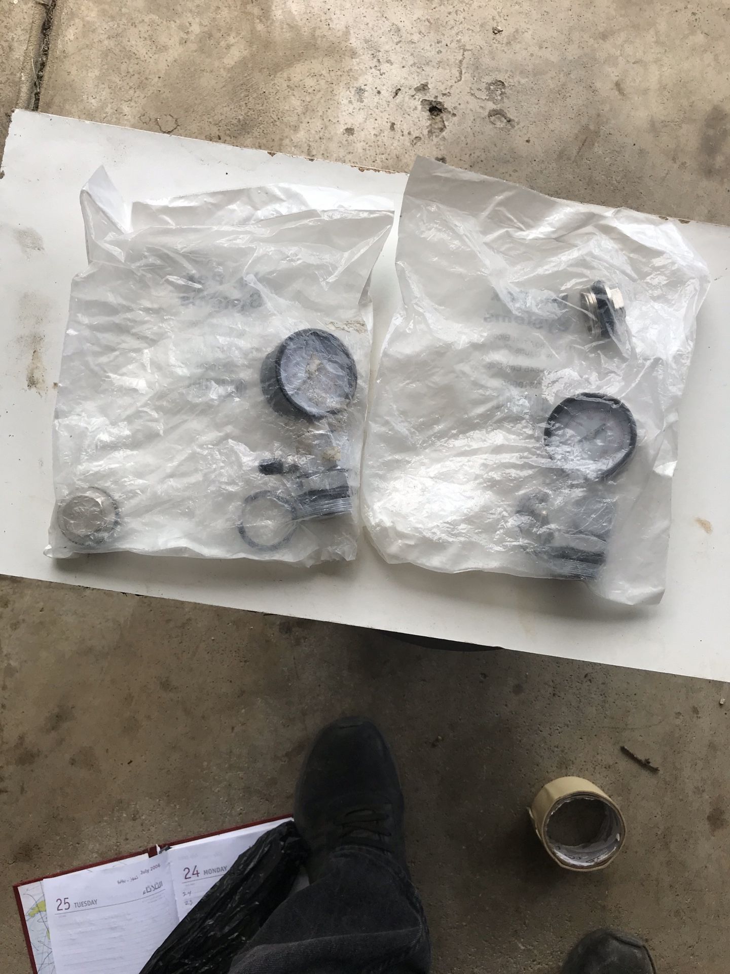 Assortment of Gauges