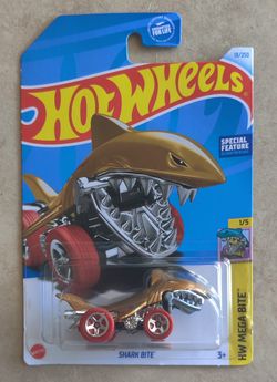 Hot Wheels Shark Bite