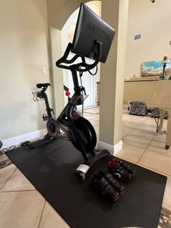 Peloton Bike