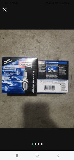 Spark plugs, works with lots of Toyota and domestic cars, brand new, set of 4