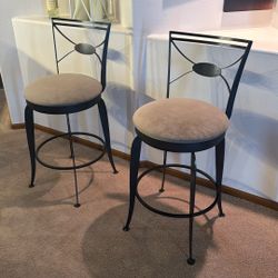 Swivel Barstools 