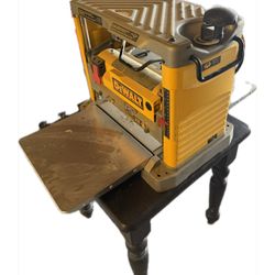 Dewalt Thickness Planer