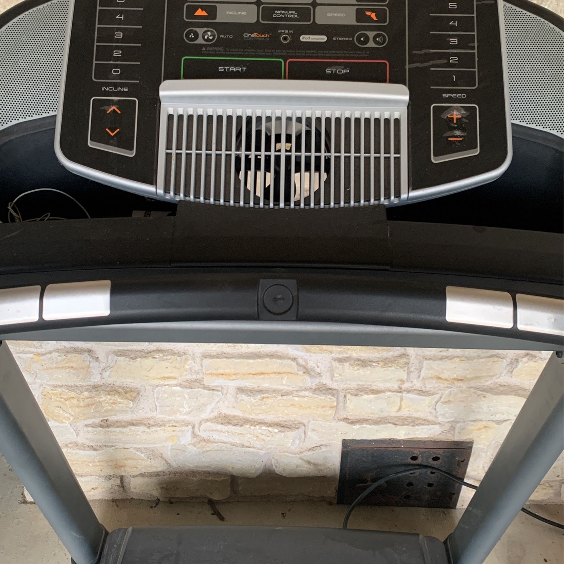 Treadmill 