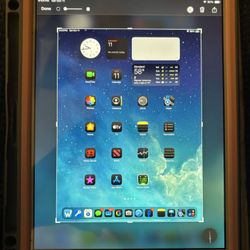 iPad 128 GB - 7th Gen 
