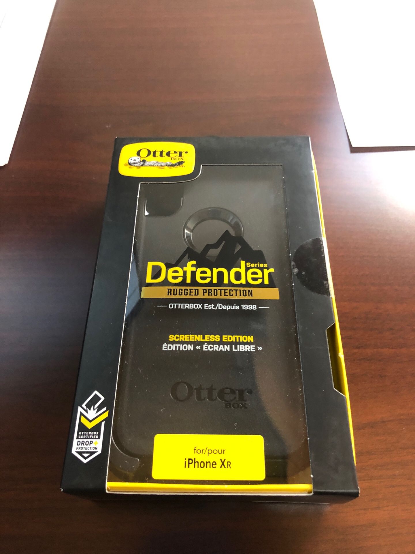 Otter Box defender iPhone XR