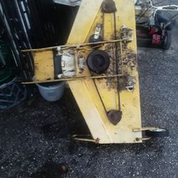 Going Deck Cub Cadet Made By International