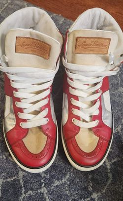 Louis Vuitton Leather Men Shoes 
Size 9 1/2  