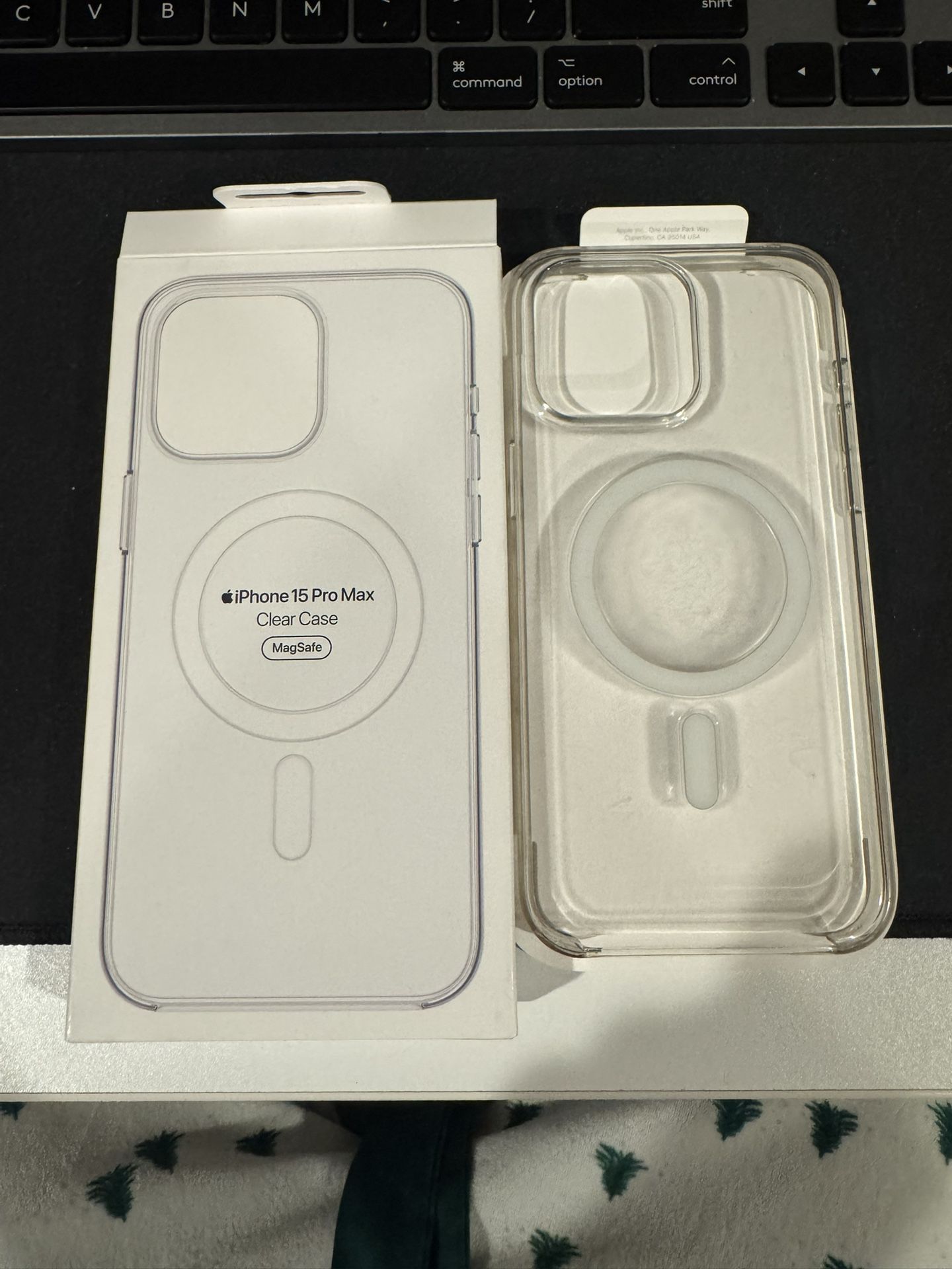 iPhone 15 Pro Max Clear Case