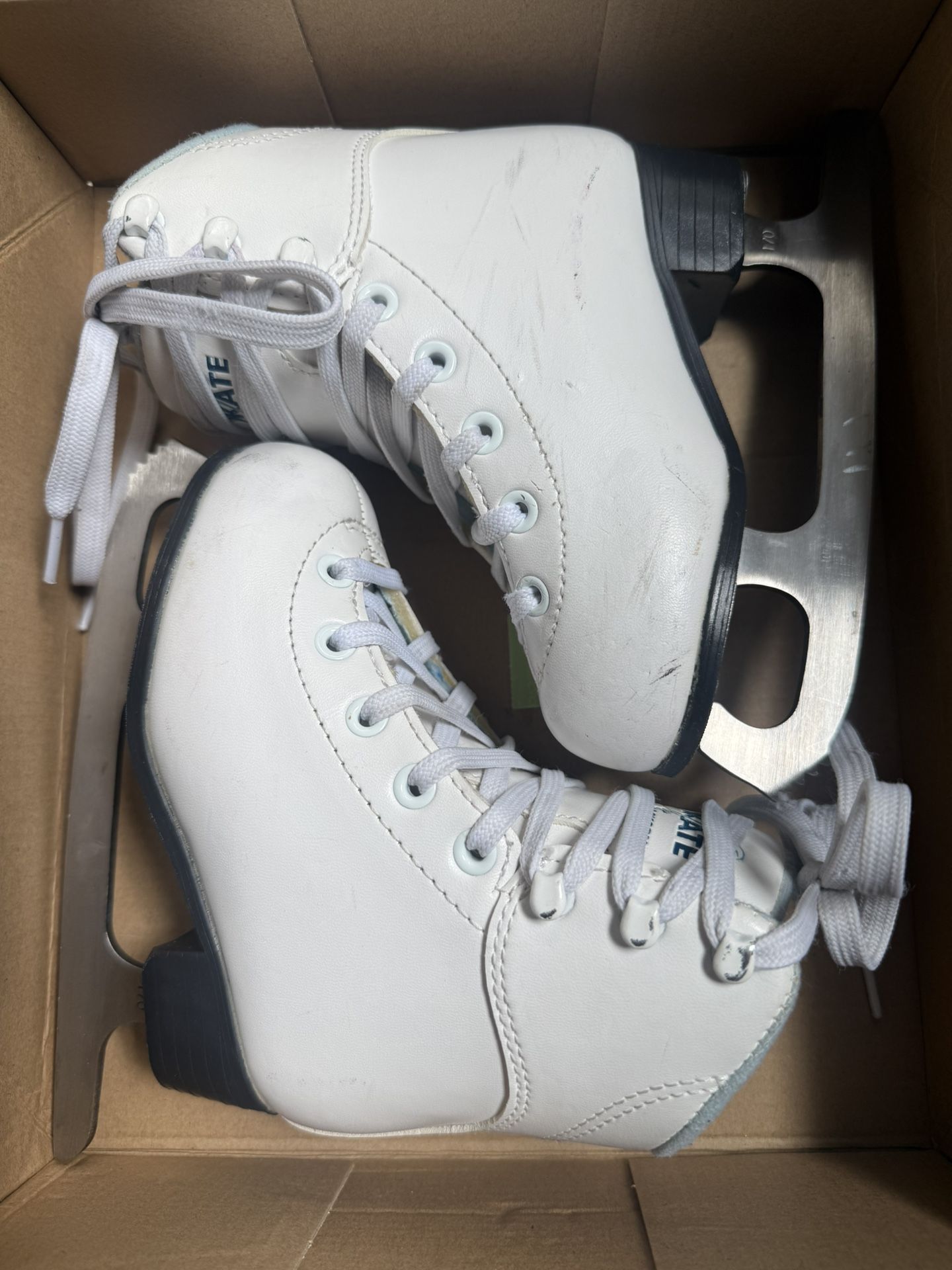 Jackson Soft Skate Girl’s Ice Skates Youth Figure Skates