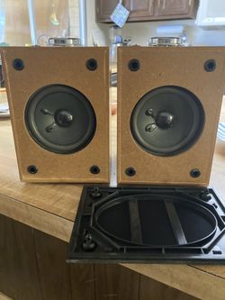 5 1/2 inch speakers mounted