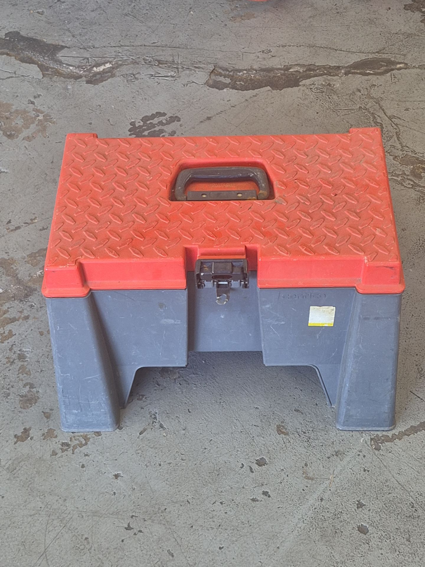 Toolbox storage step stool