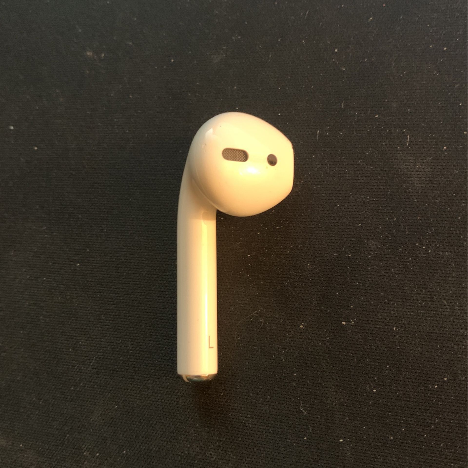 AirPod Replacement LEFT ONLY