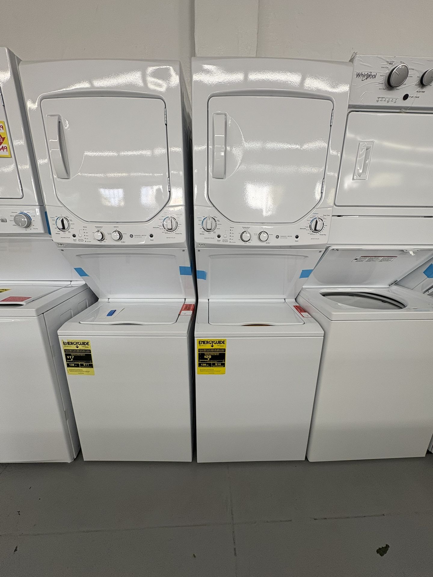 GE 2.3 cu. ft. Washer 4.4 cu. ft. Electric Dryer Combo in White