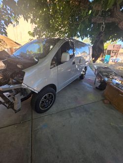 2014 NISSAN NV200 SV PARTS