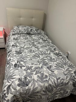 Full size beds / queen size beds