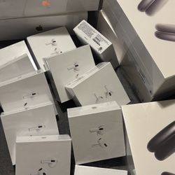 Authentic Airpod Maxes & Pros 