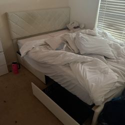 Full Size Bed With Mattress And Dresser 