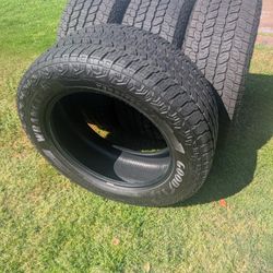 New Lt 305/55/22 Goodyear Territory At Tires 