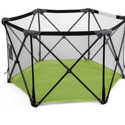 Pop up play pen