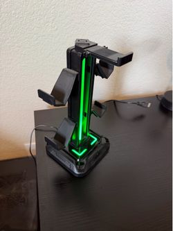 Gaming Keyboard and Charging stand