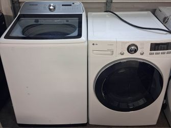 Samsung Washer and LG Dryer Set