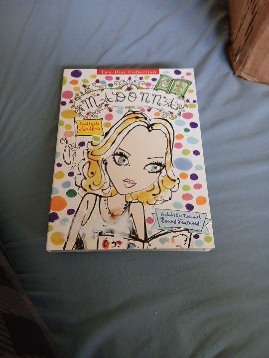Madonna 2 DISc Set . The Story Is Read By Madonna.