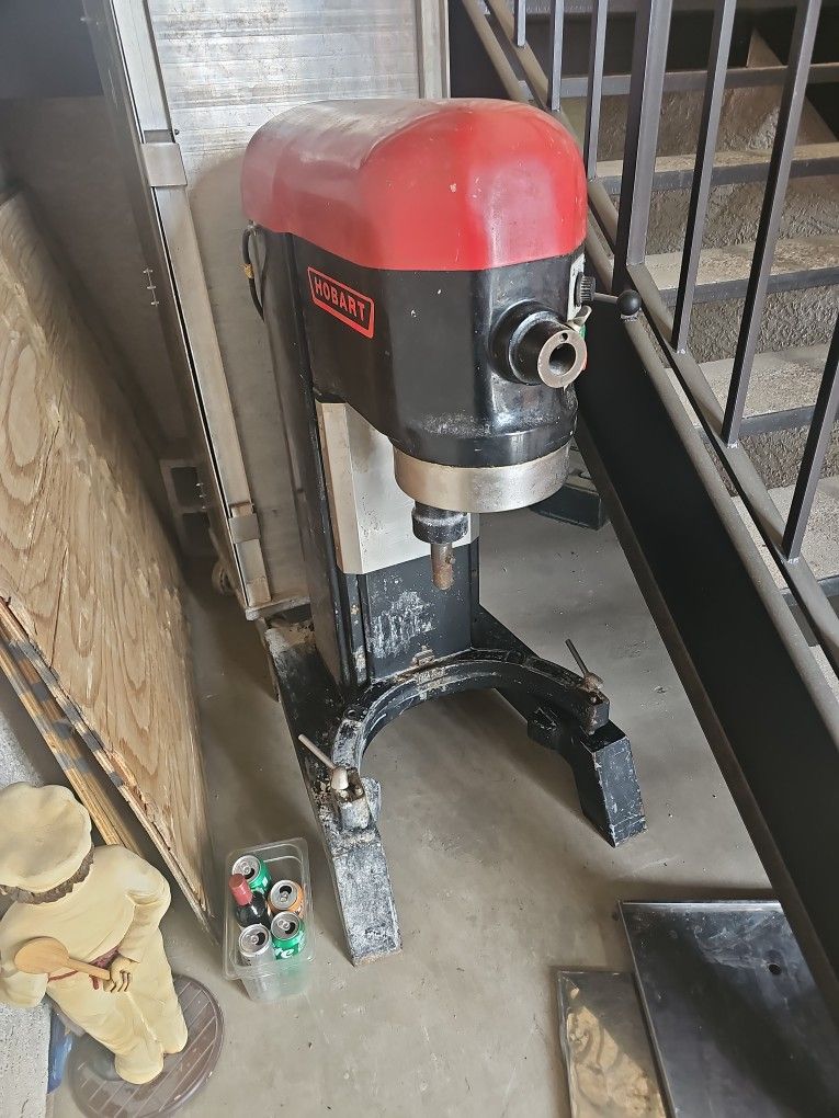 Hobart 4 Speed Mixer. Open To Offers
