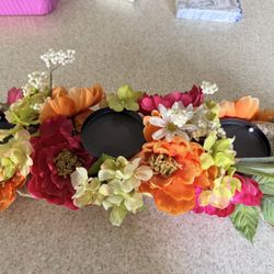 Candle Holder Centerpiece And Flower Arrangement Decor 