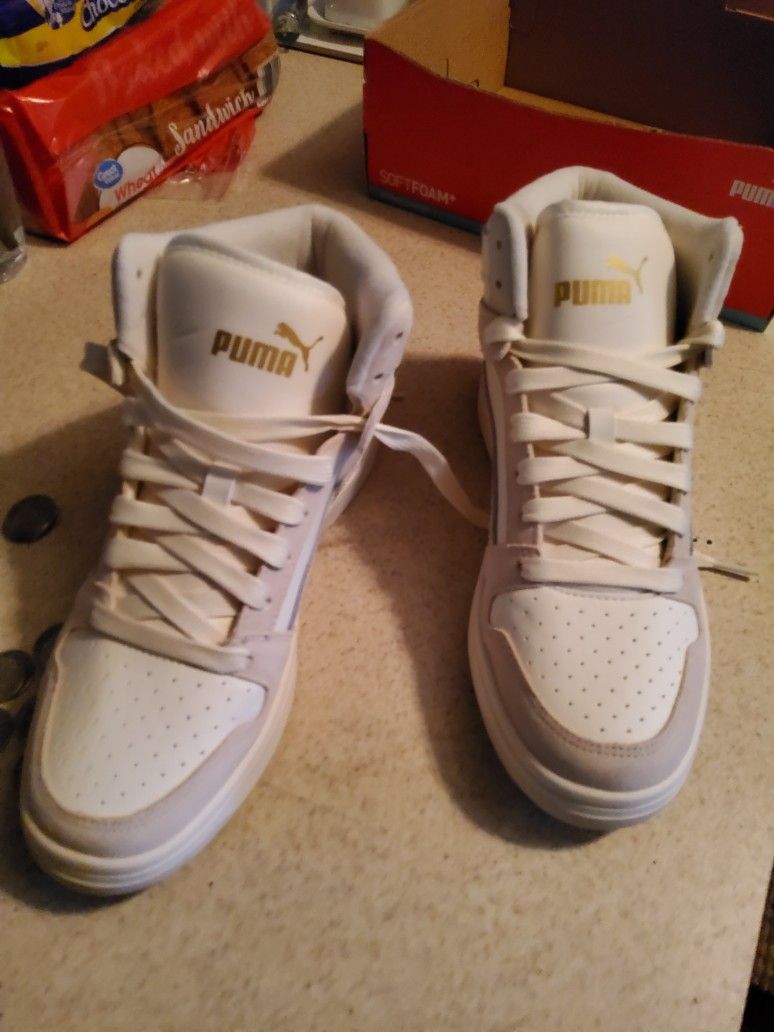Shoes