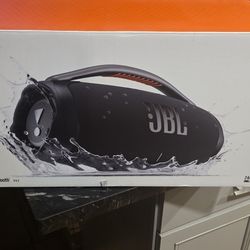 New JBL Boombox 3 Portable Bluetooth Speaker 200W 20KHz (JBLBB3WIFIBLKAM) Black