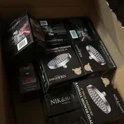 Nik And Sunny Shower Head 