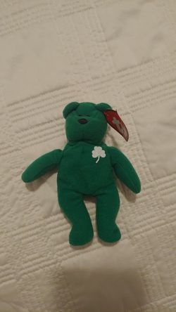 Teenie beanie babies Erin the bear