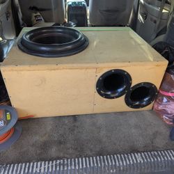 Soway 15" Subwoofer With Box N Two Aero Ports 