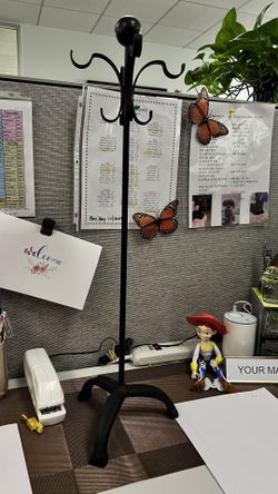 WROIGHT IRON PURSE DISPLAY STAND 