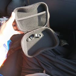 Ps4 Controller Case And Buttons (Price Negotiable)