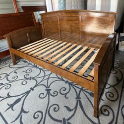Wooden Twin Day Bed 