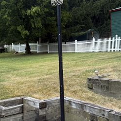 Basketball hoop