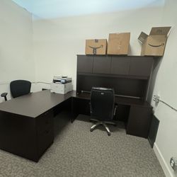 Office L Desk & Bookshelf 