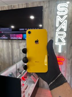 Apple iPhone XR 64 GB - Yellow (Unlocked) + Warranty