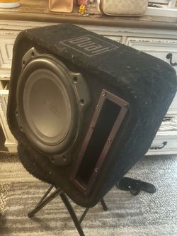 10in Kenwood Excelon Xr (enclosed) subwoofer