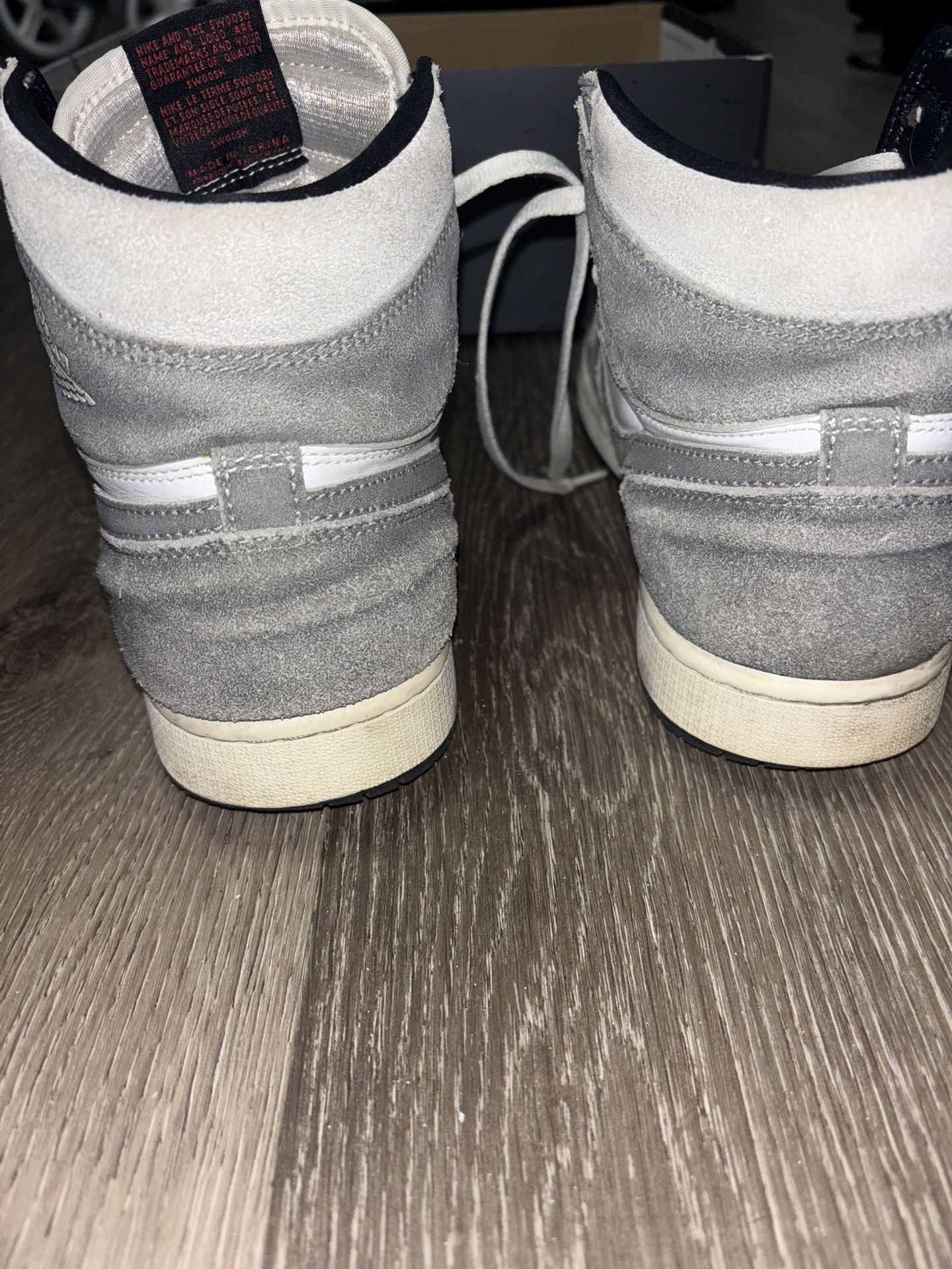 Air Jordan 1