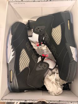 Dead stock air Jordan 5 metallics Nike air on back 2016 release size 11