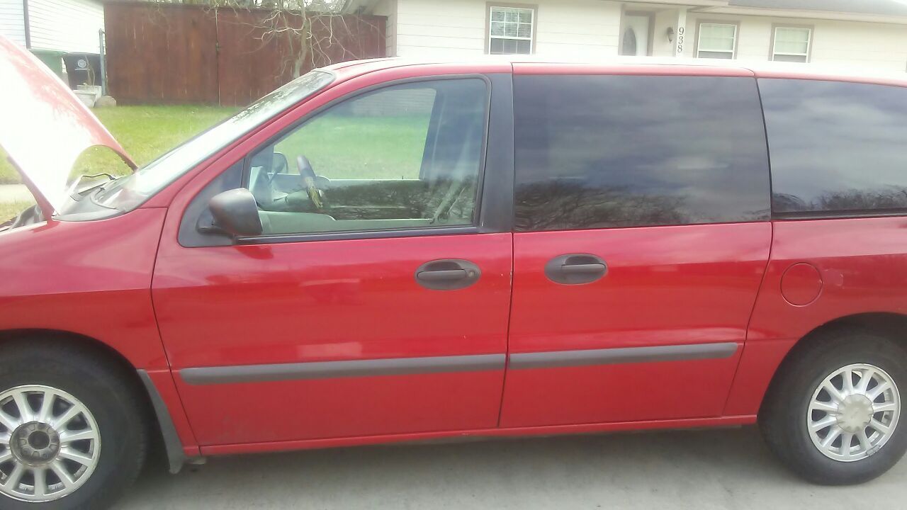 Ford Windstar 01# 180 k ac new tires