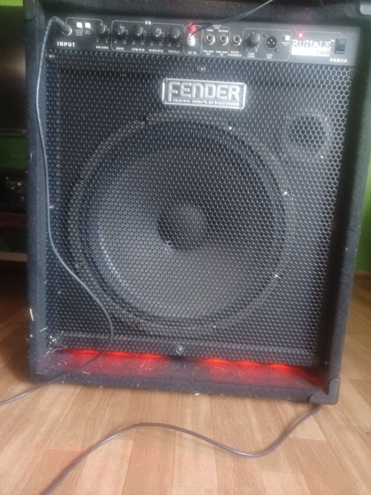 FENDER BASS AMPLIFICATION..15"
