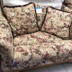 2pc Loveseats